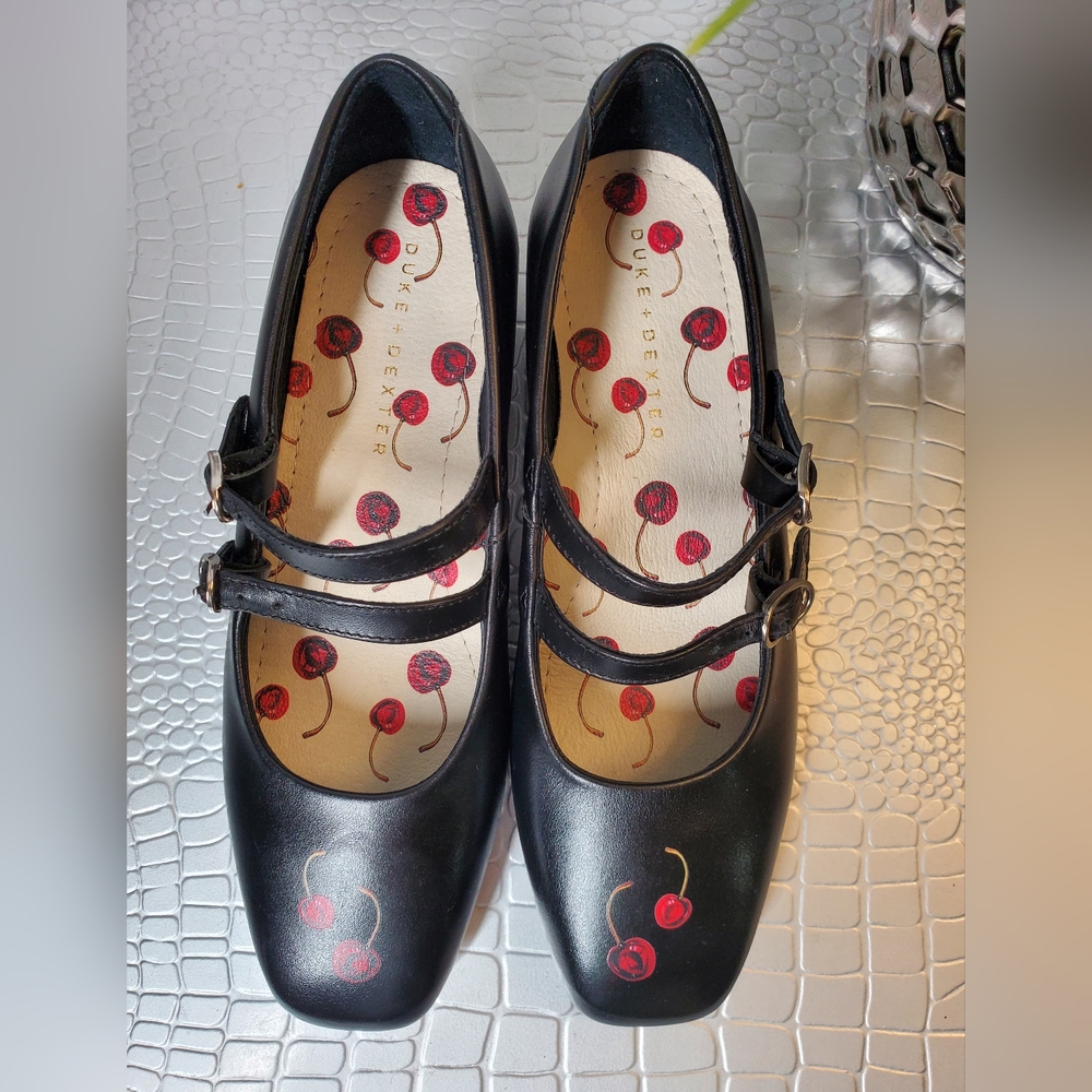 Duke + Dexter Anthropologie Nwob Ruby Cherry Black Mary Jane Shoes Sz 5 Uk 7 Us — image 7 of 8
